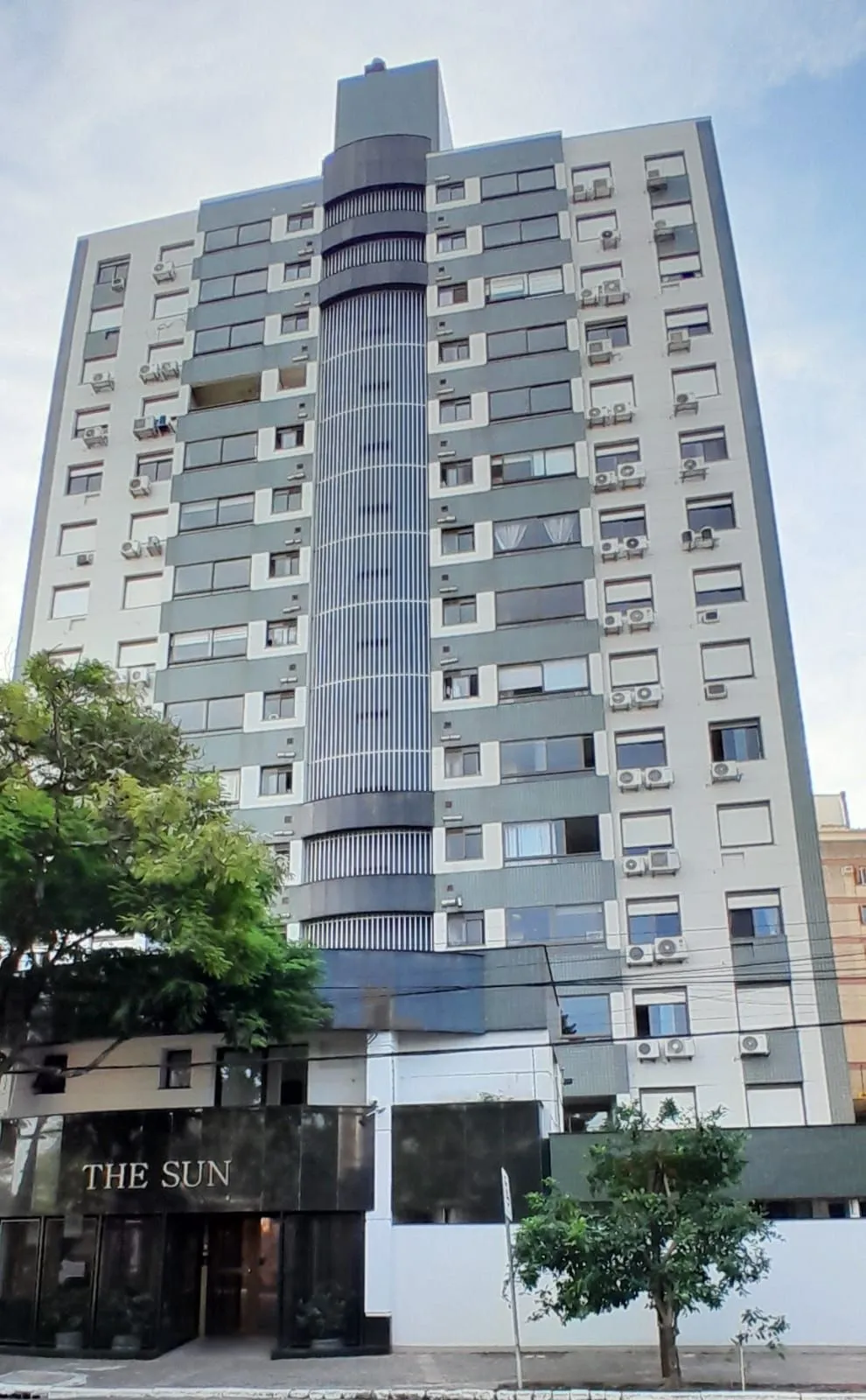 Apartamento, 2 dormitórios no bairro Centro Histórico em Porto Alegre para Comprar