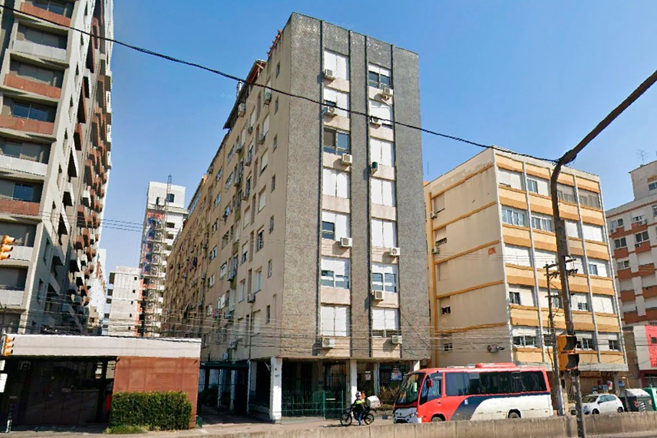 Excelente cobertura 3D, na Cidade Baixa, em frente a Redenção - Porto Alegre