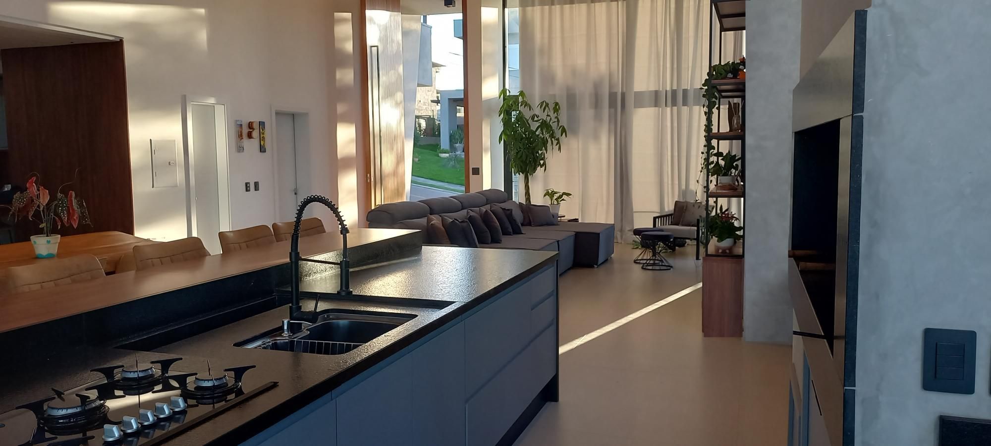 Casa de Condomínio à venda com 3 quartos, 270m² - Foto 6