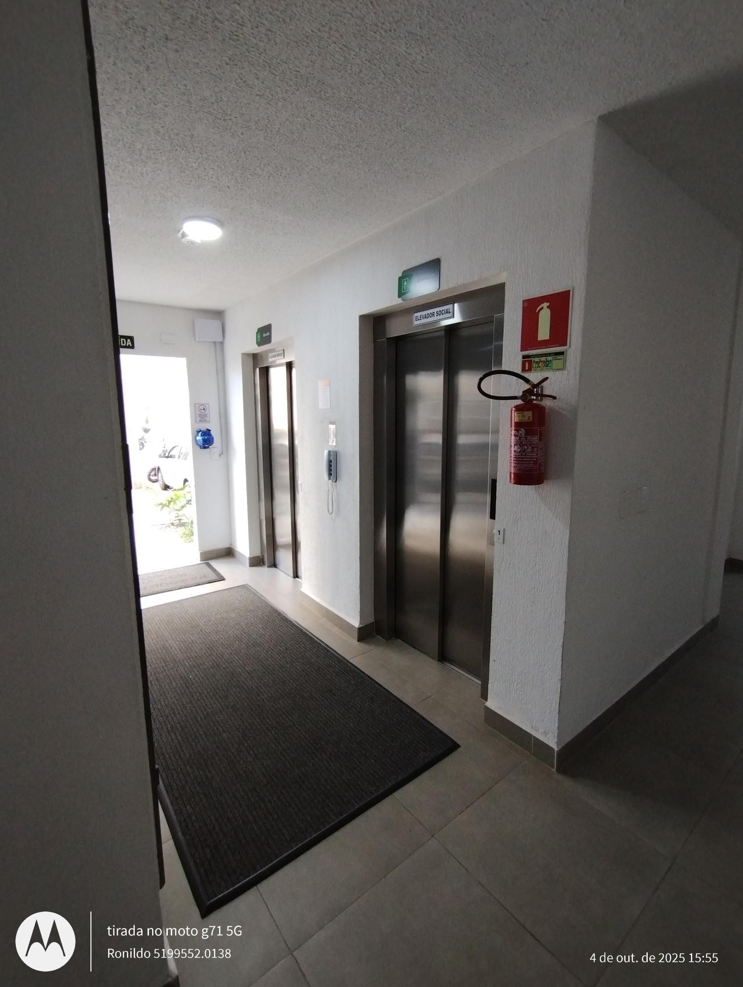 Apartamento 2 dormitórios no bairro Costa e Silva