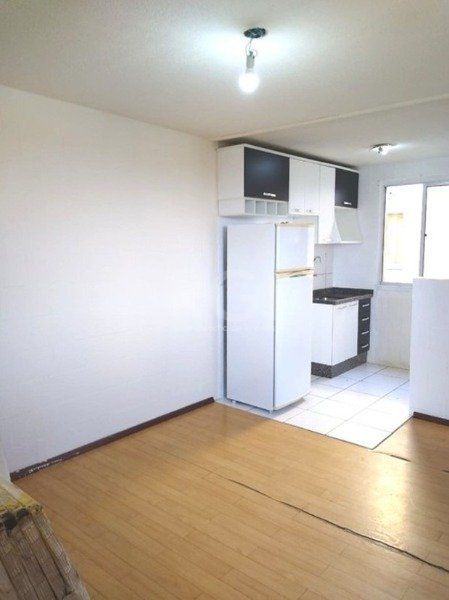 Apartamento à venda com 38m², 2 quartos, 1 vaga no bairro Vila Nova em Porto Alegre