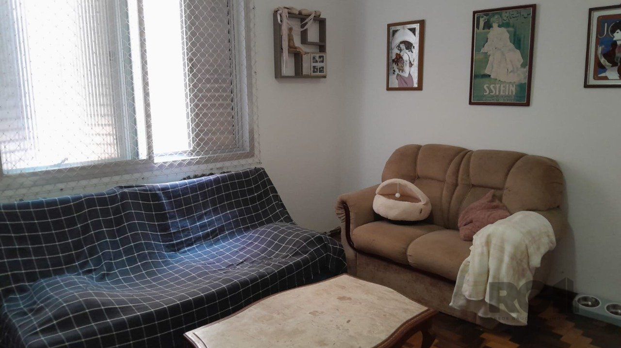 Apartamento à venda com 55m², 2 quartos no bairro Cidade Baixa em Porto Alegre