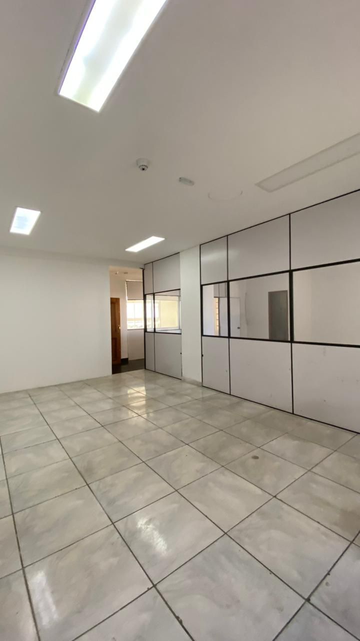 Conjunto Comercial-Sala à venda com 3 quartos, 143m² - Foto 15