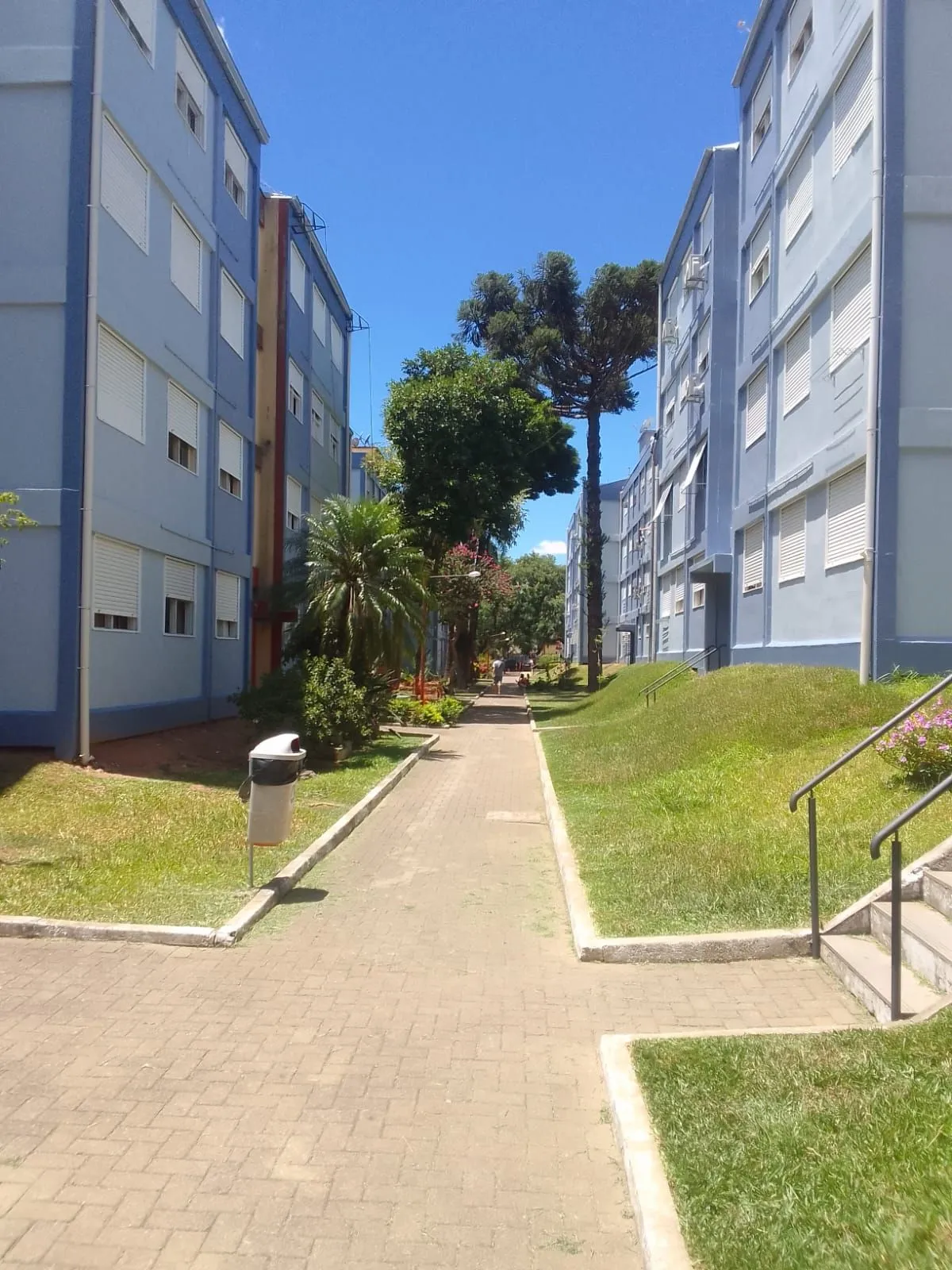 Apartamento 2 dormitórios no bairro Camaquã