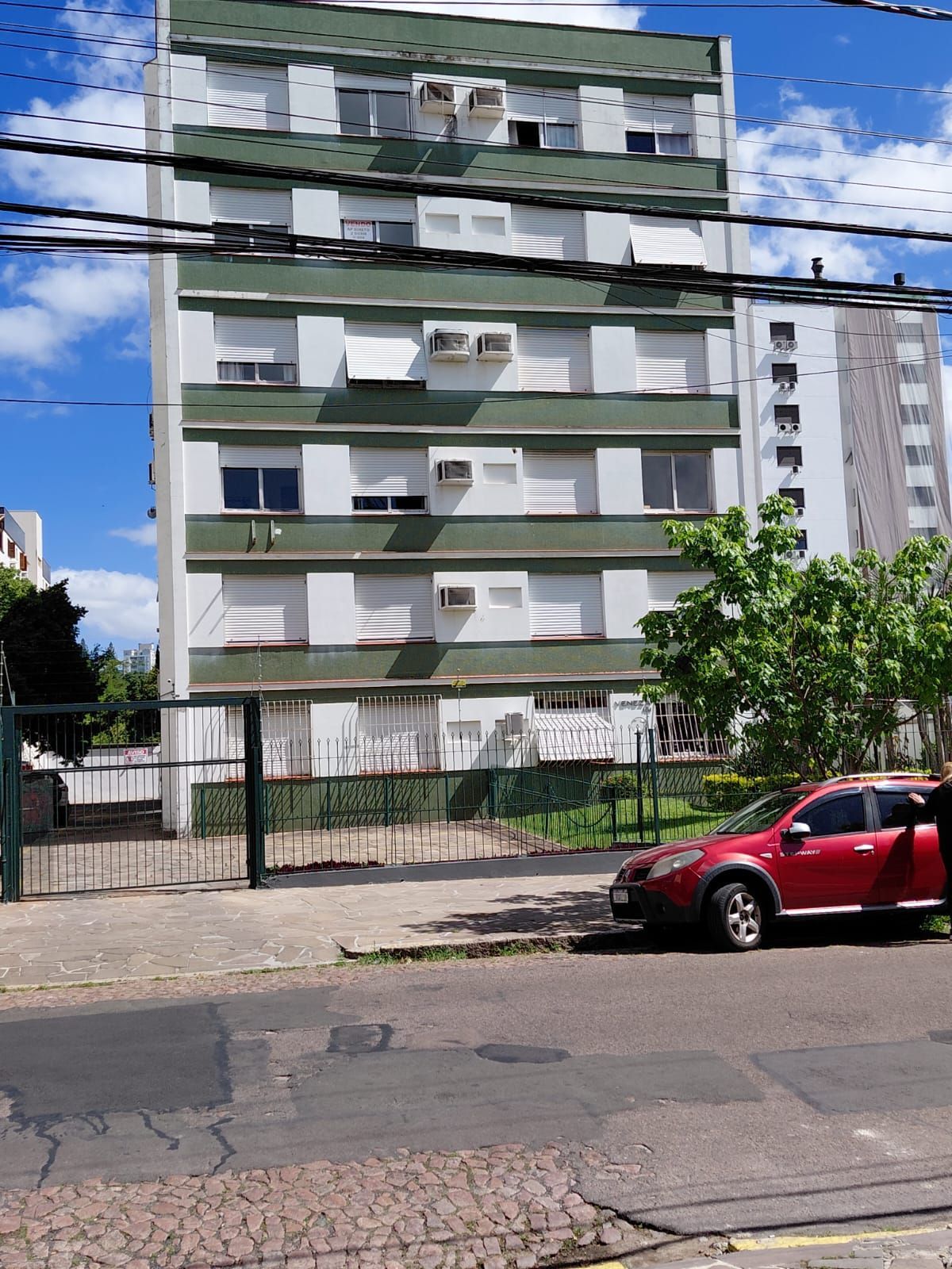 Apartamento 2 dormitórios no bairro Menino Deus