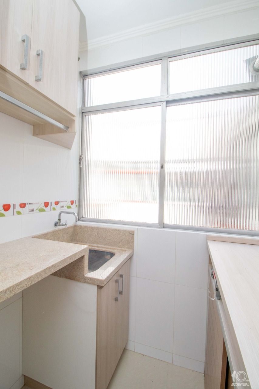 Apartamento à venda com 2 quartos, 55m² - Foto 21