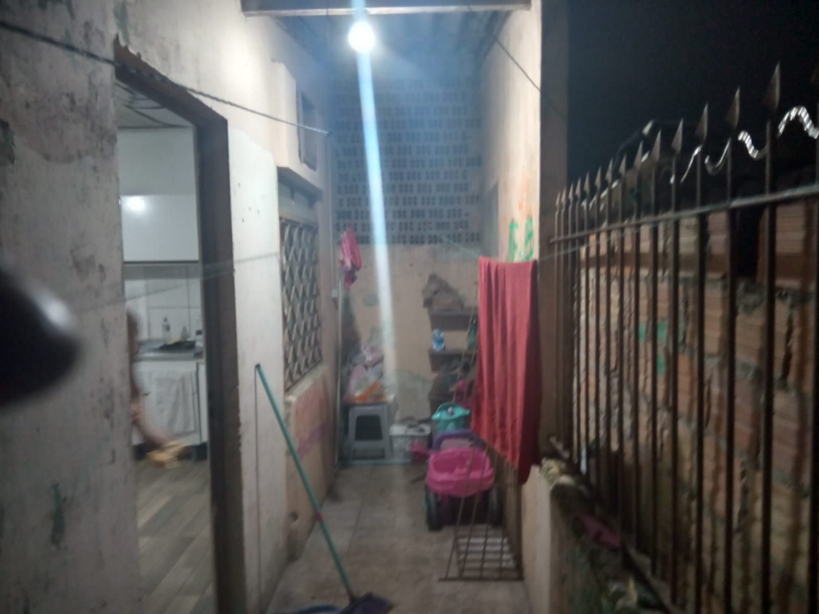 Casa à venda com 2 quartos, 125m² - Foto 15