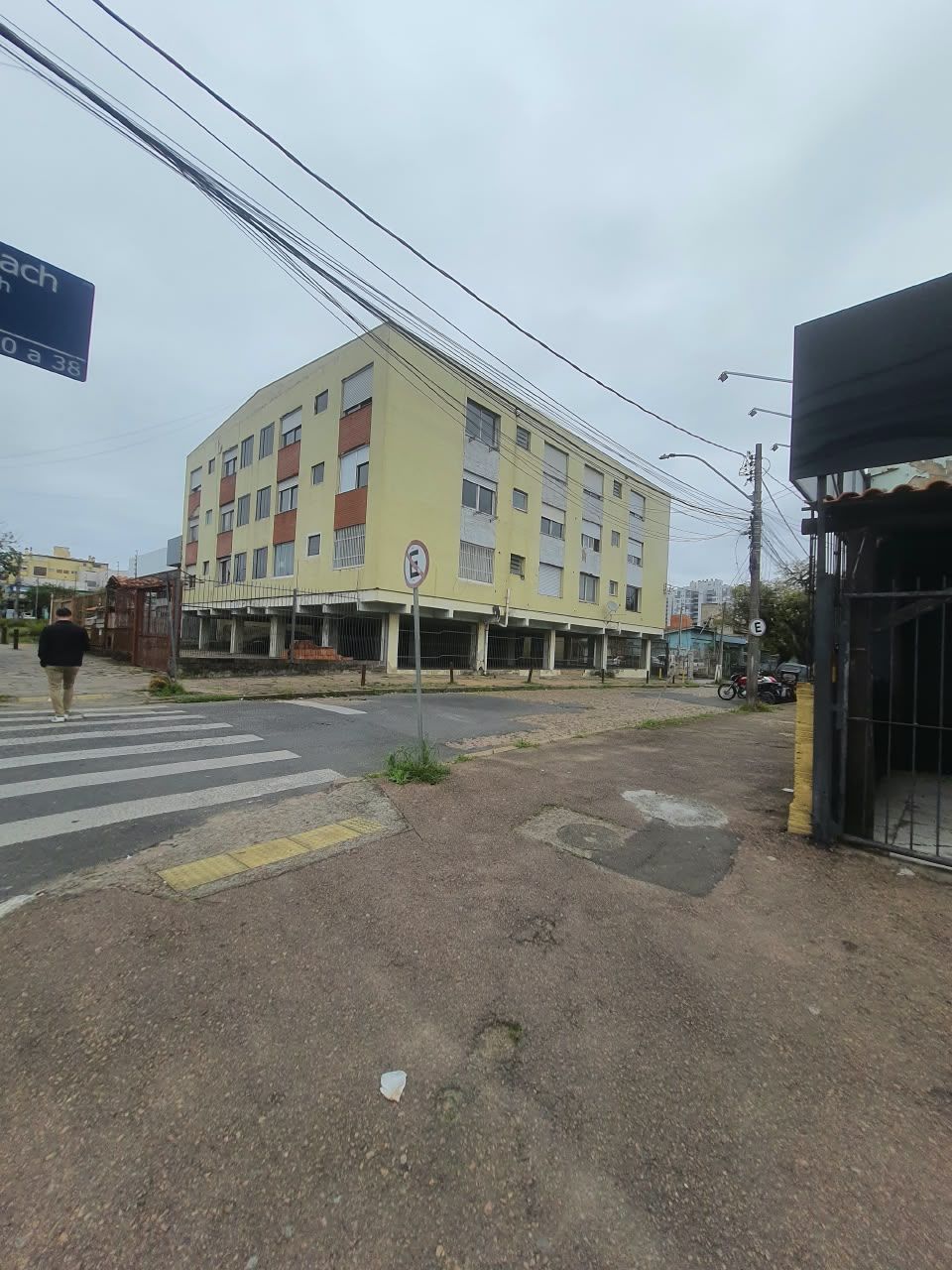 Apartamento, 1 quarto, à venda, 42 m², Vila Ipiranga - Porto Alegre — foto 2