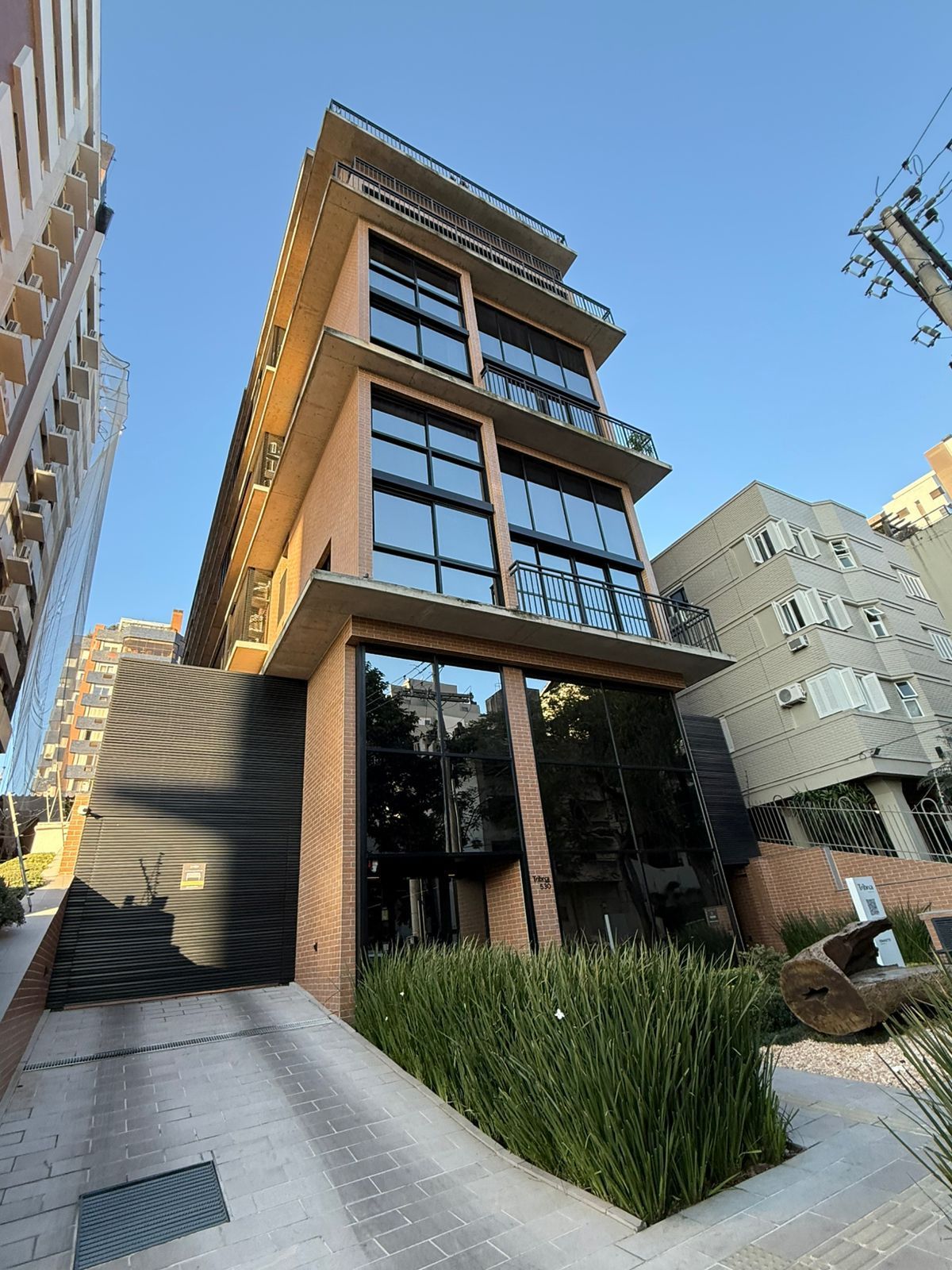 Apartamento à venda com 47m², 1 quarto, 1 suíte, 1 vaga no bairro Mont Serrat em Porto Alegre