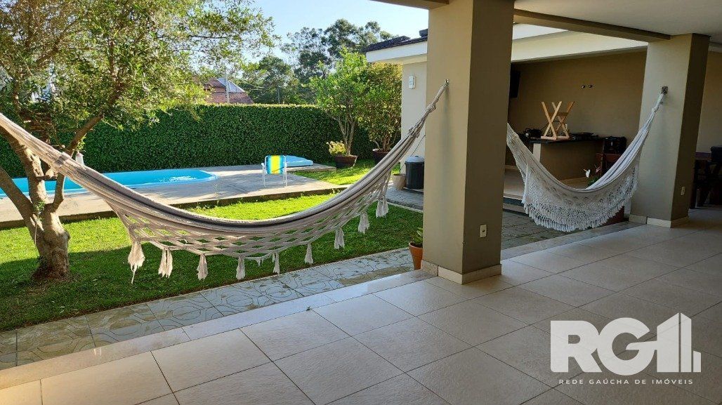 Casa à venda com 3 quartos, 308m² - Foto 18