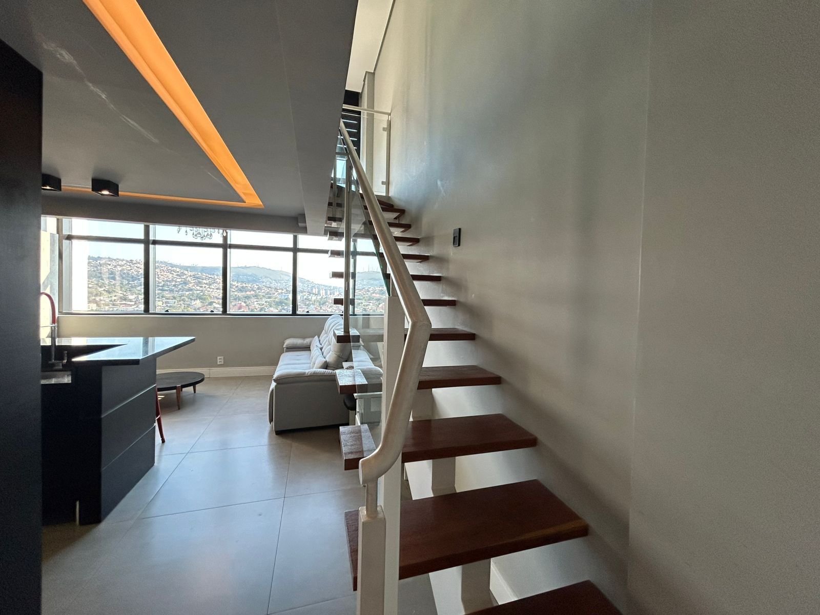 Apartamento à venda com 1 quarto, 58m² - Foto 16