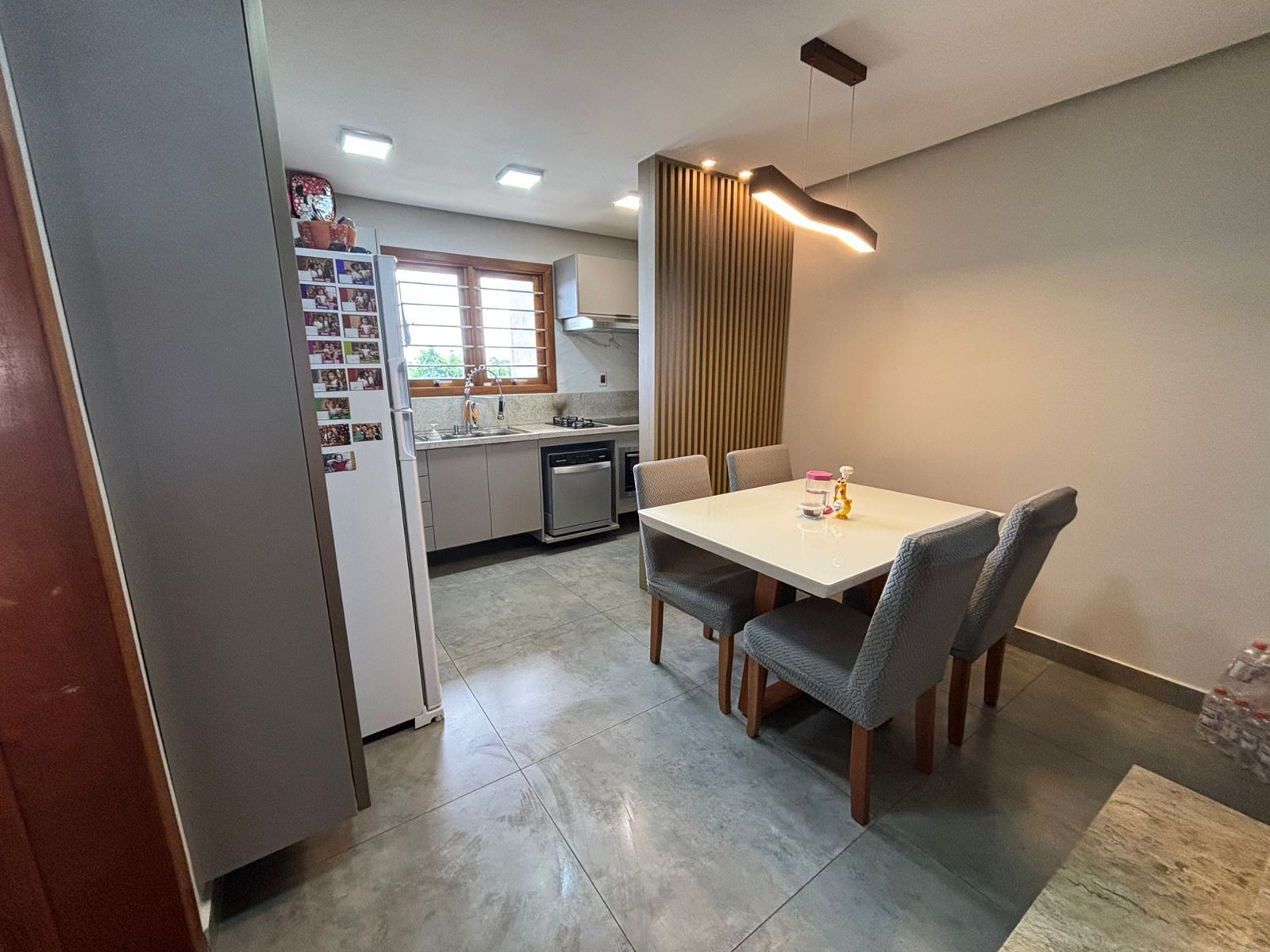 Casa à venda com 3 quartos, 133m² - Foto 9