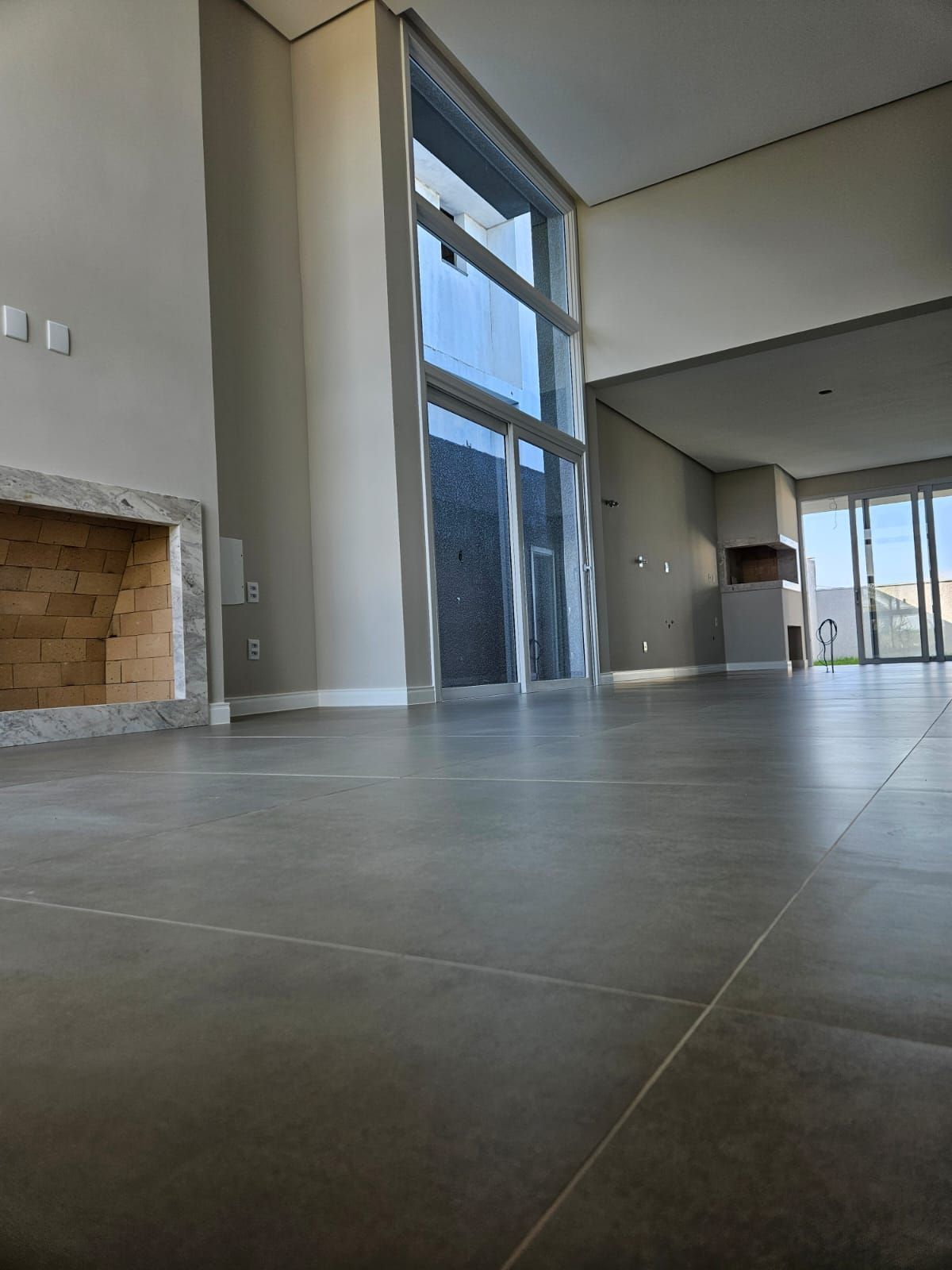 Casa de Condomínio à venda com 3 quartos, 178m² - Foto 2