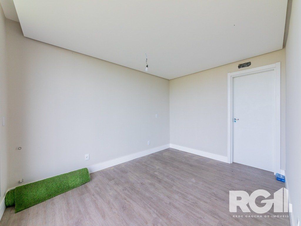 Casa de Condomínio à venda com 4 quartos, 433m² - Foto 32