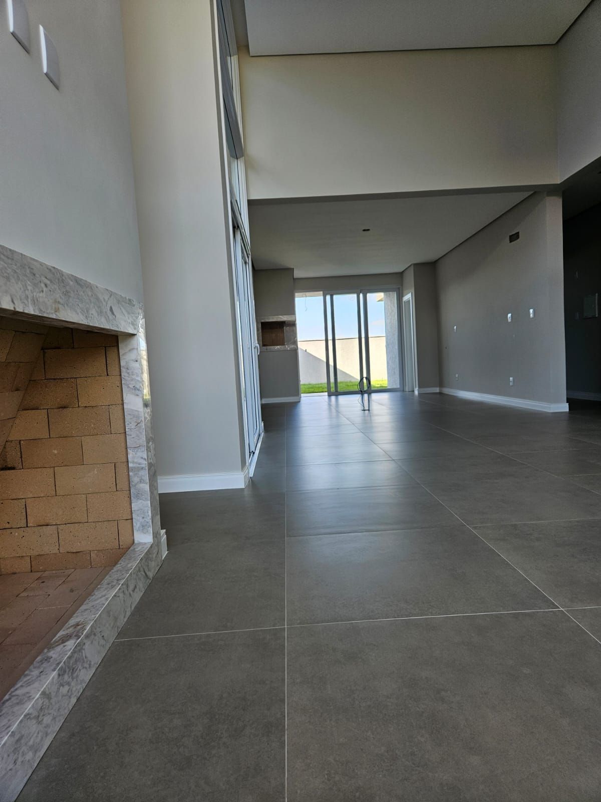 Casa de Condomínio à venda com 3 quartos, 178m² - Foto 4