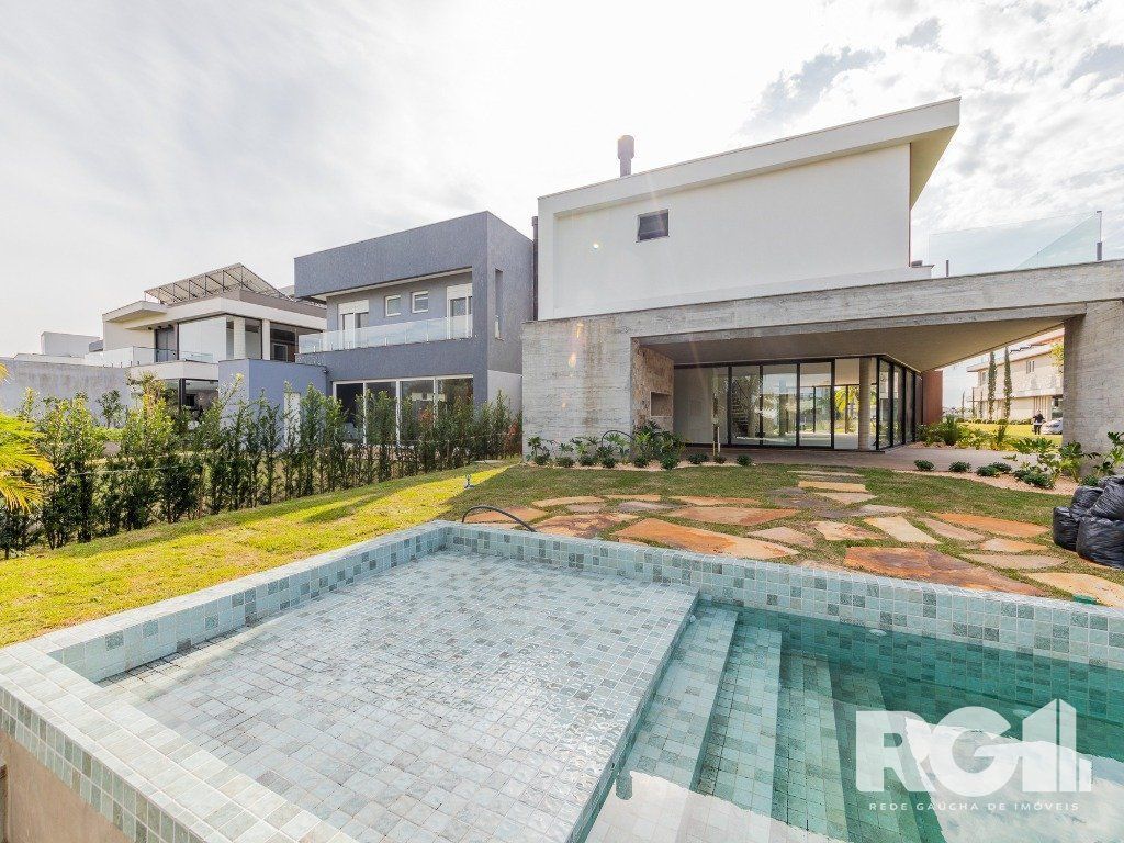 Casa de Condomínio à venda com 4 quartos, 433m² - Foto 6