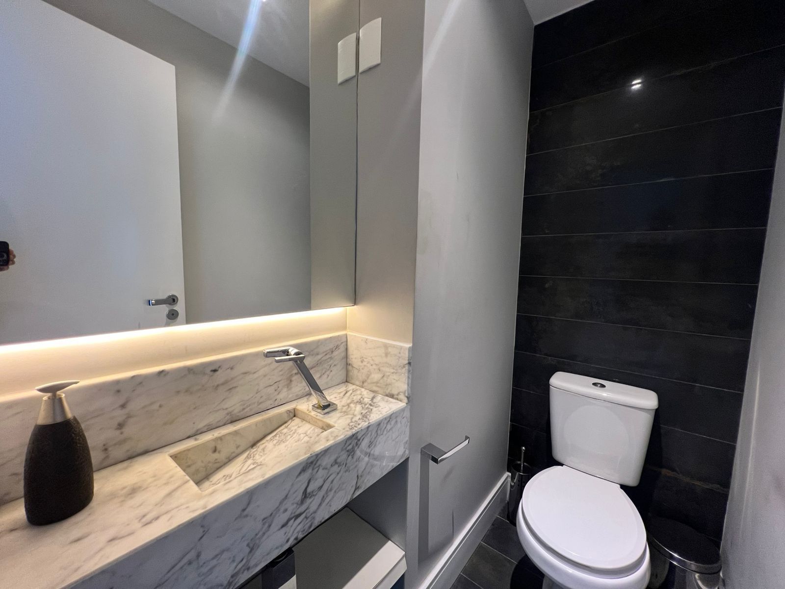Apartamento à venda com 1 quarto, 58m² - Foto 13