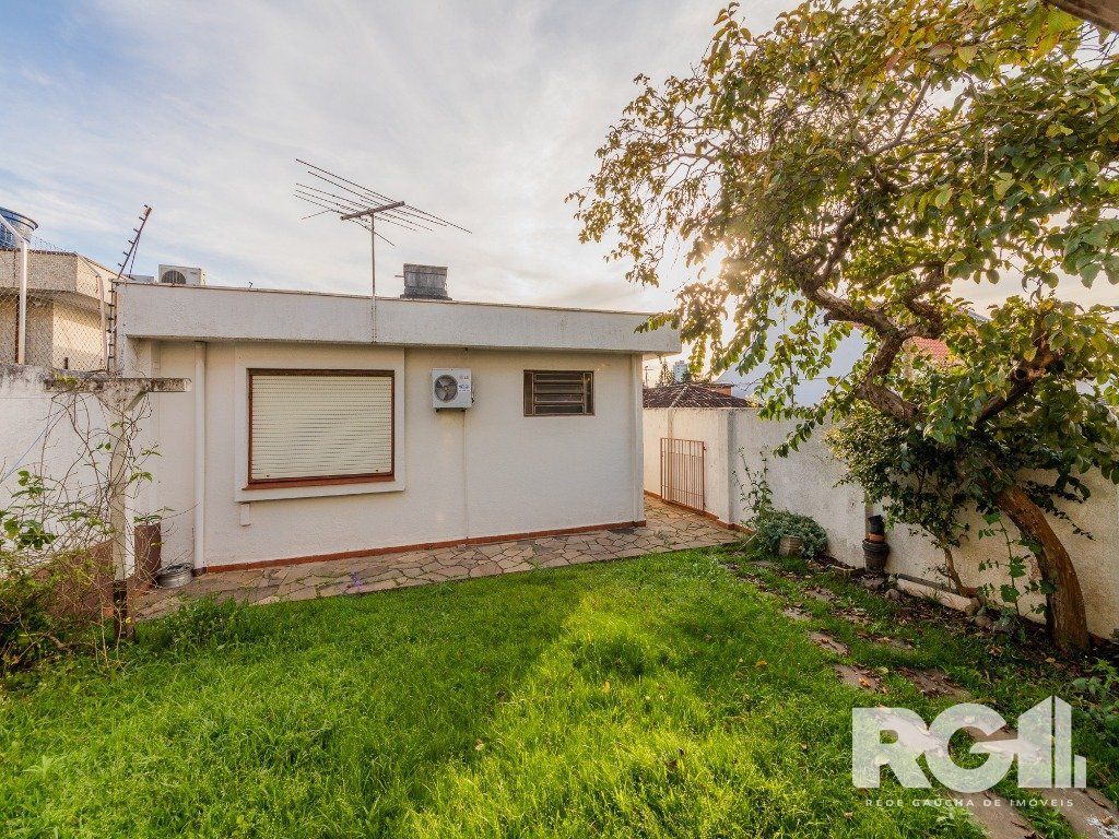 Casa à venda com 3 quartos, 280m² - Foto 11