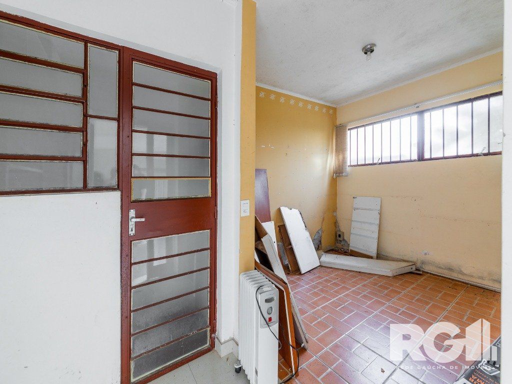 Casa à venda com 3 quartos, 280m² - Foto 6