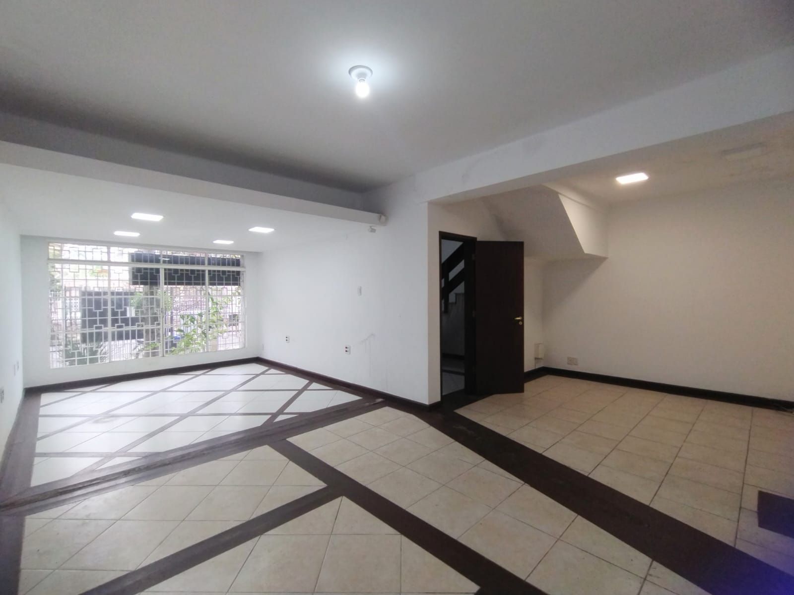 Casa 3 dormitórios no bairro Menino Deus