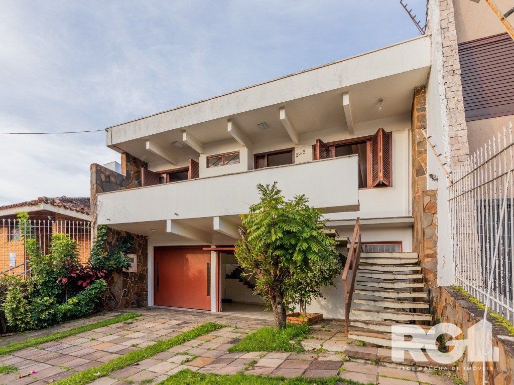 Casa à venda com 3 quartos, 280m² - Foto 1