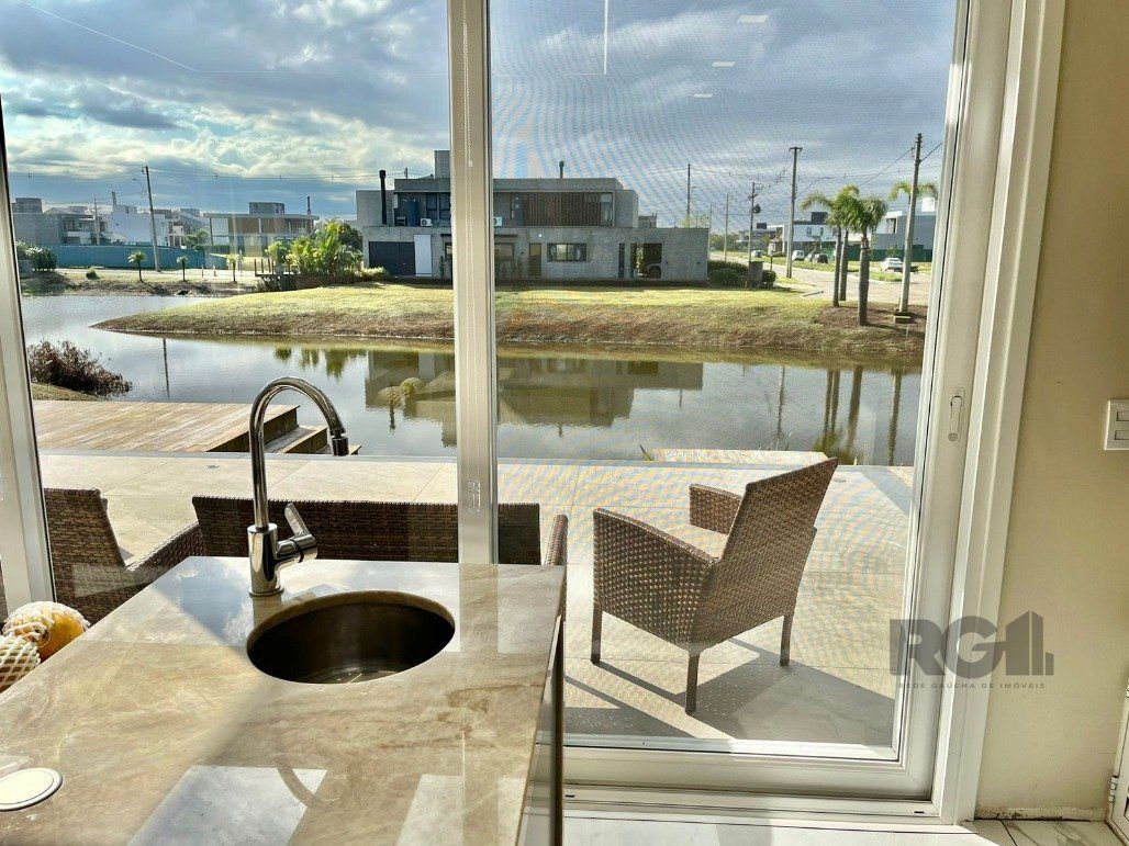 Casa de Condomínio à venda com 4 quartos, 351m² - Foto 7