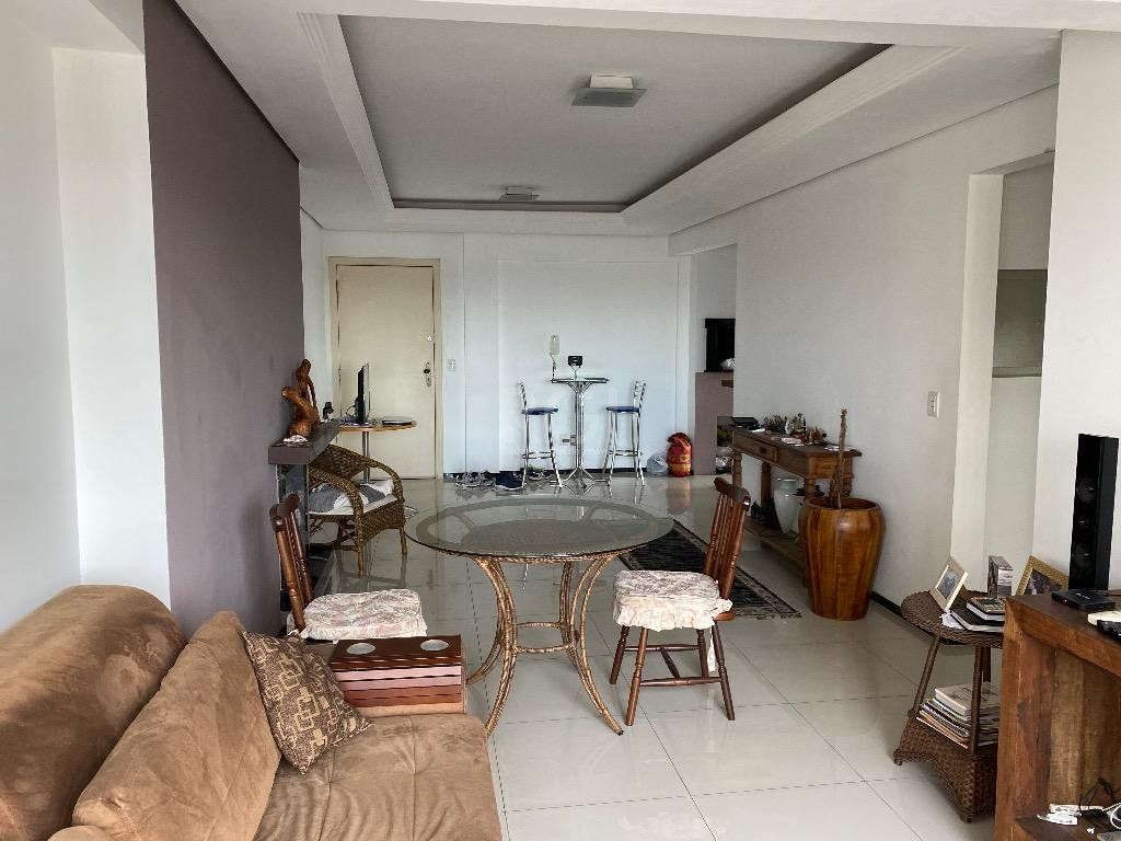 Apartamento à venda com 2 quartos, 86m² - Foto 18