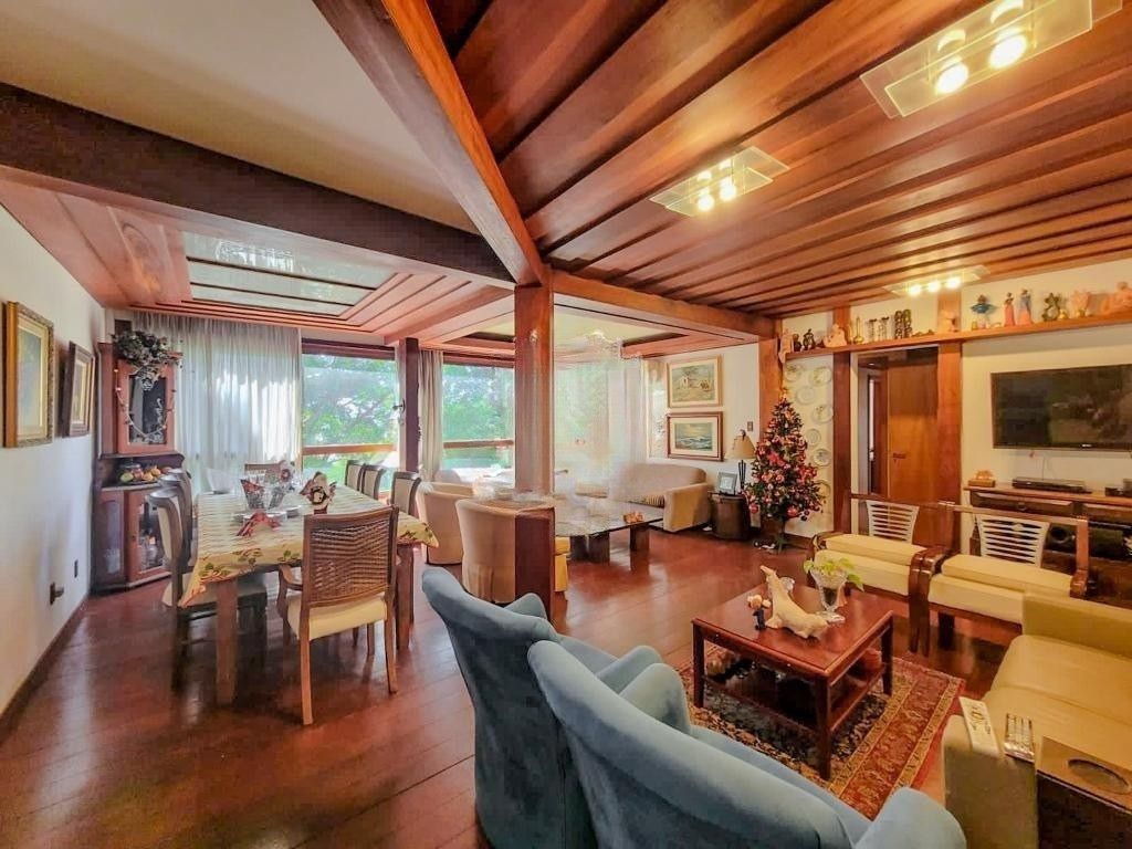 Apartamento 3 Dormit com Suíte e 127m² no Moinhos – Amplo e Localização Premium