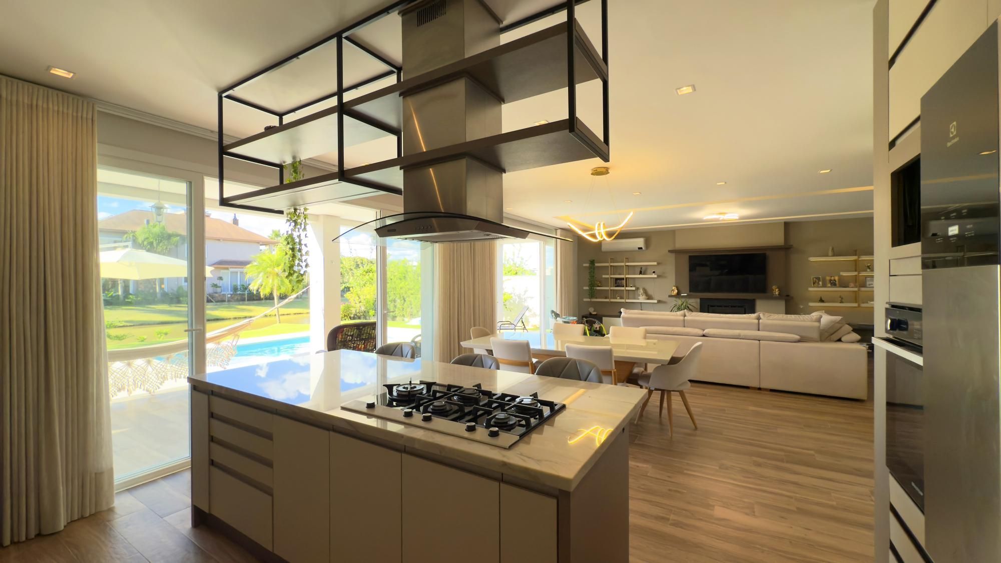 Casa à venda com 4 quartos, 344m² - Foto 12