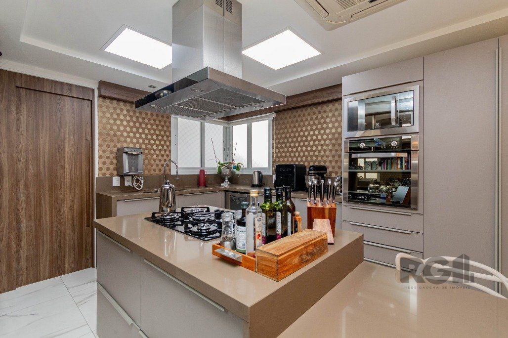 Apartamento à venda com 3 quartos, 209m² - Foto 16