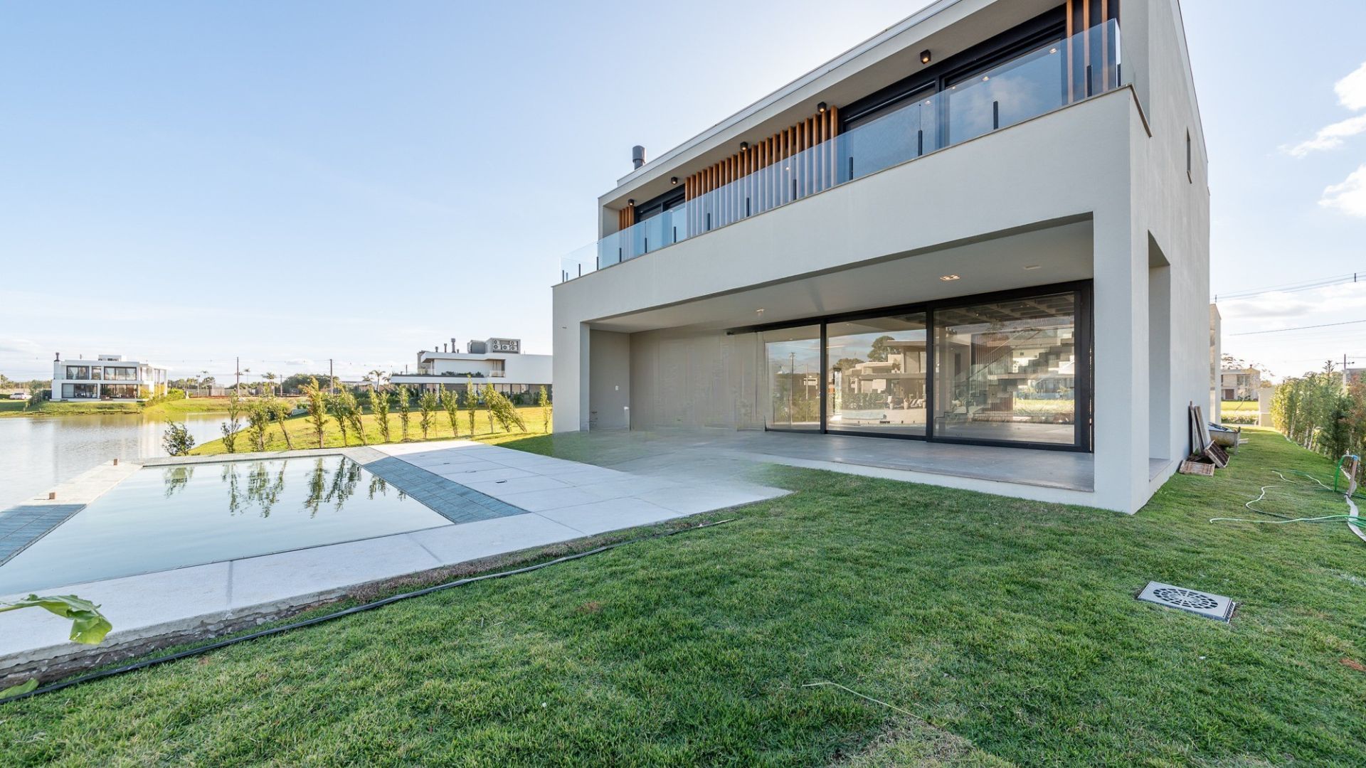 Casa de Condomínio à venda com 4 quartos, 403m² - Foto 11