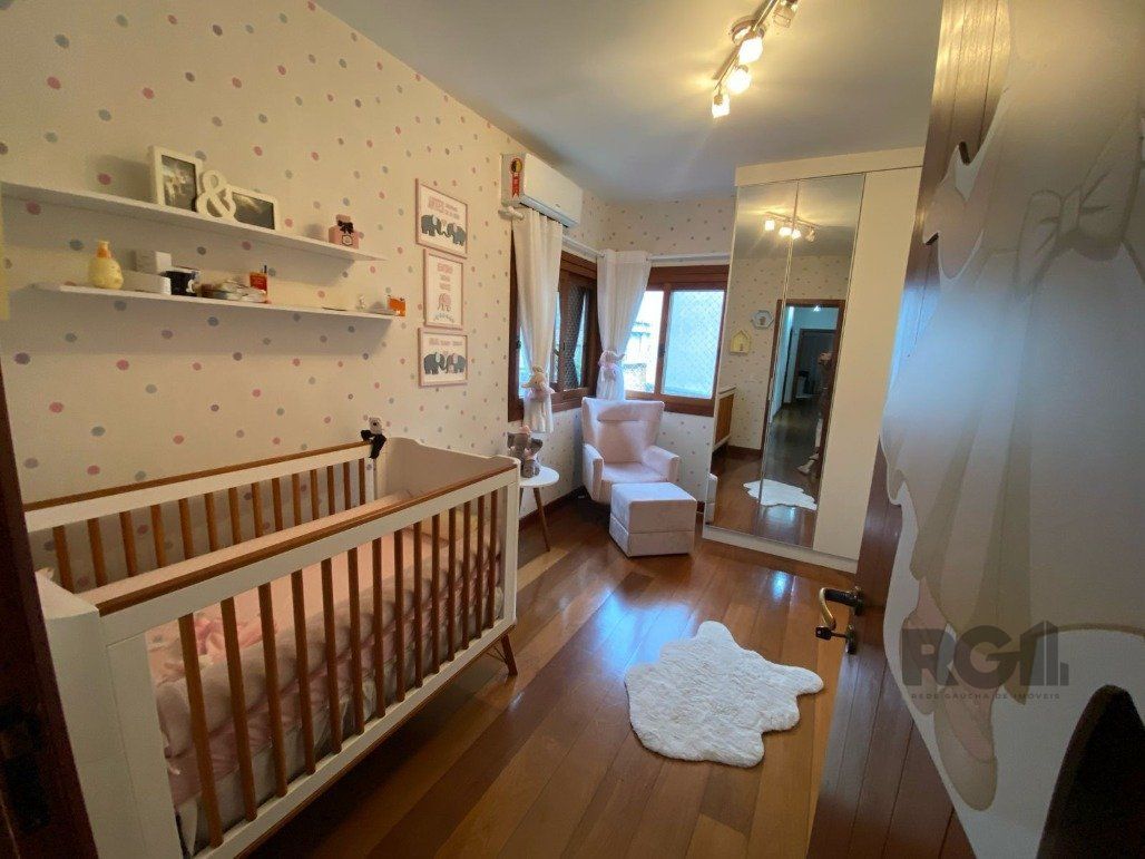 Casa à venda com 5 quartos, 360m² - Foto 22