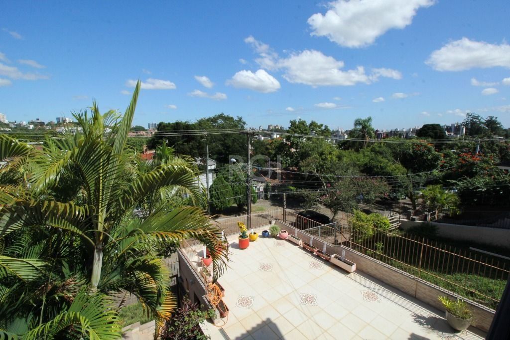 Casa à venda com 4 quartos, 350m² - Foto 23
