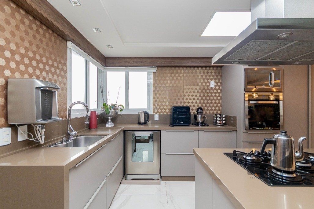 Apartamento à venda com 3 quartos, 209m² - Foto 17