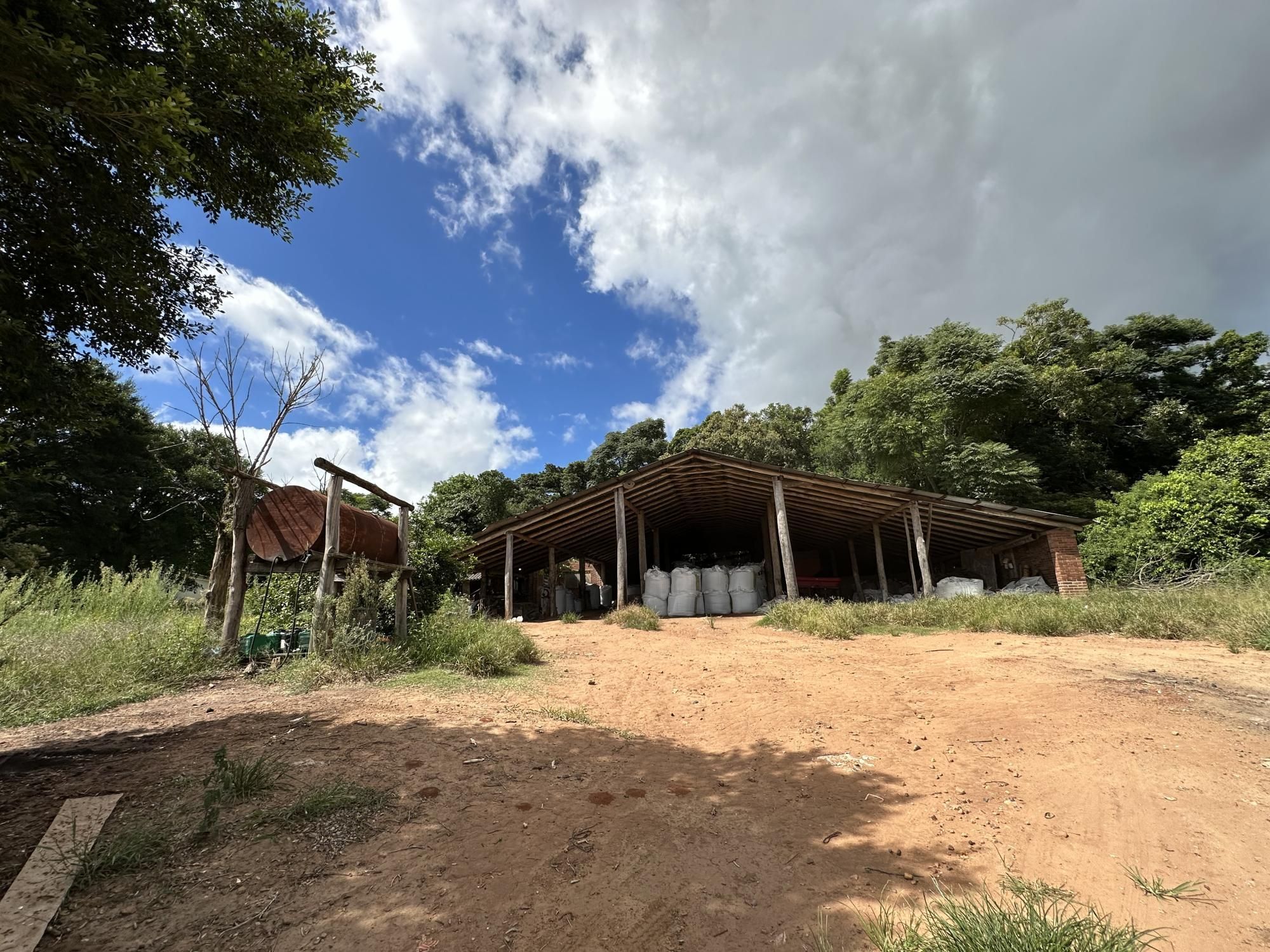 Fazenda à venda com 3 quartos, 500m² - Foto 27