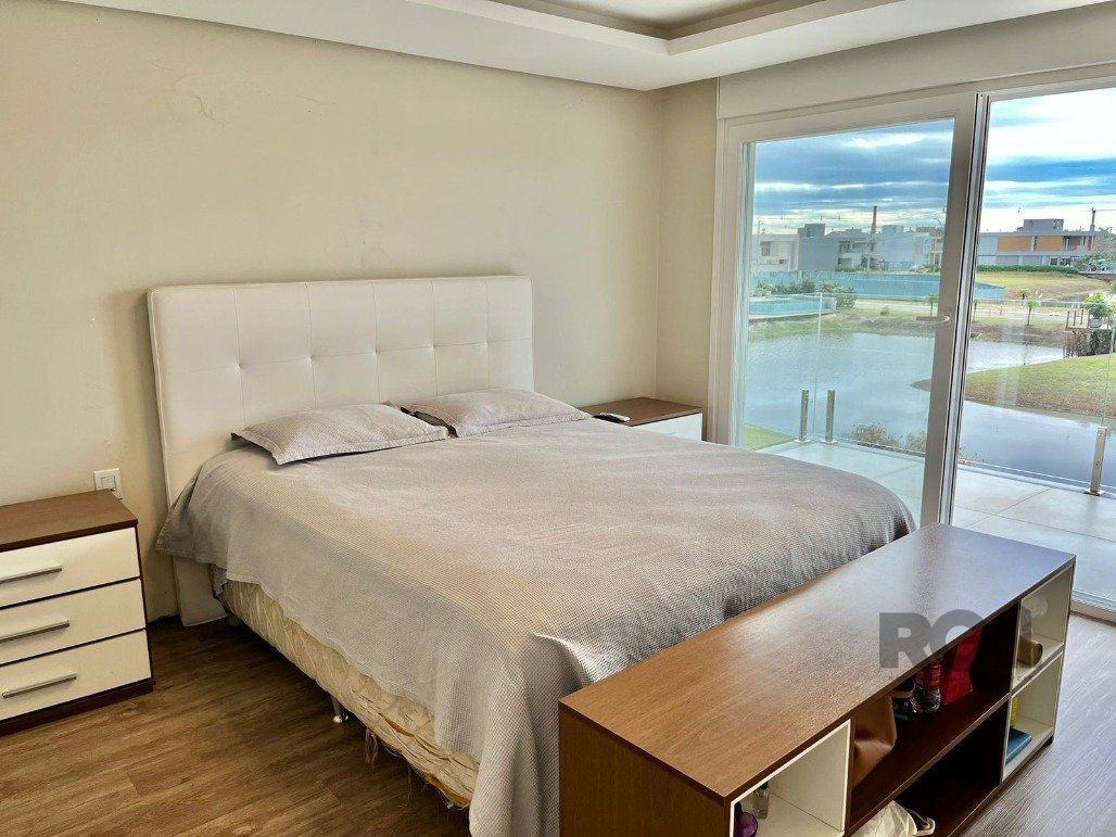 Casa de Condomínio à venda com 4 quartos, 351m² - Foto 48