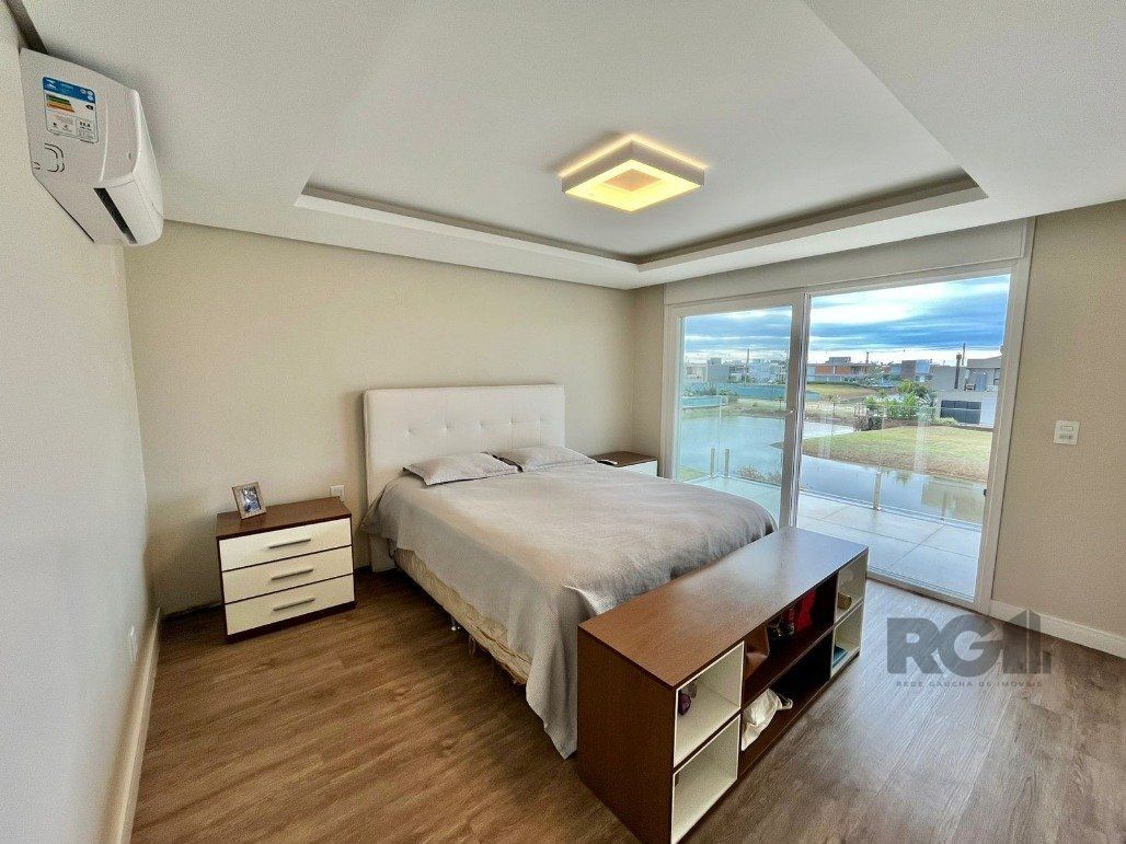 Casa de Condomínio à venda com 4 quartos, 351m² - Foto 47