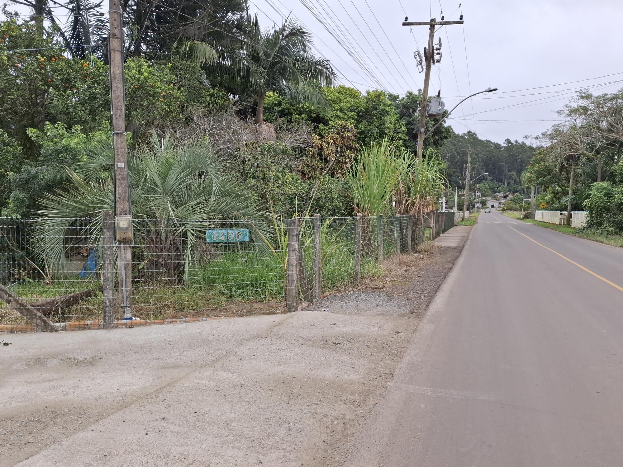 TERRENO 1123 M2 COM CASA NA VILA SÃO JOÃO EM TORRES RS