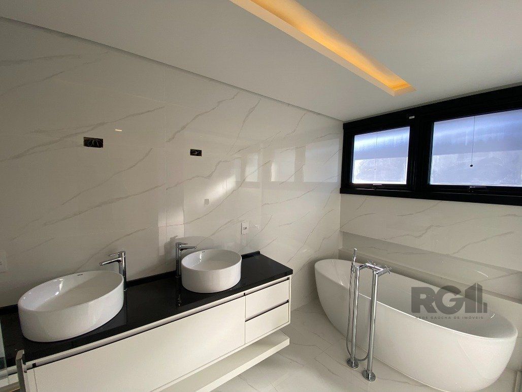 Casa de Condomínio à venda com 4 quartos, 457m² - Foto 26