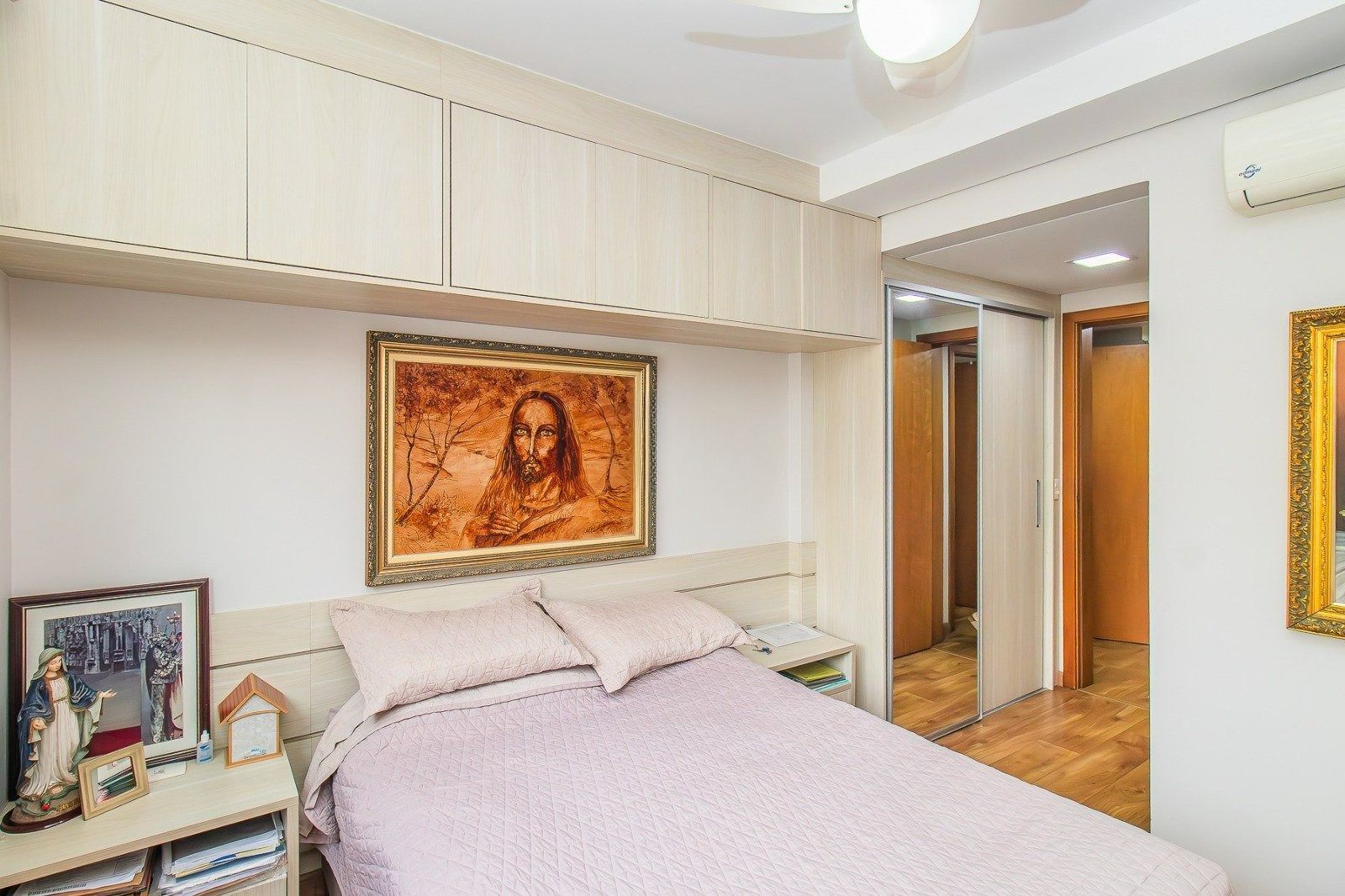 Apartamento à venda com 3 quartos, 107m² - Foto 13