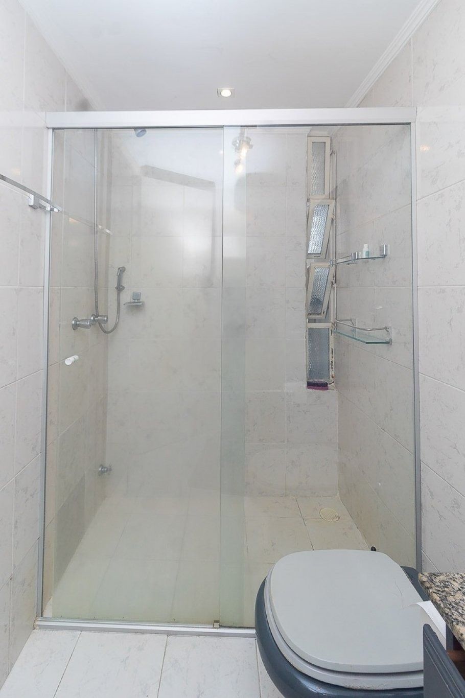 Apartamento à venda com 2 quartos, 76m² - Foto 17