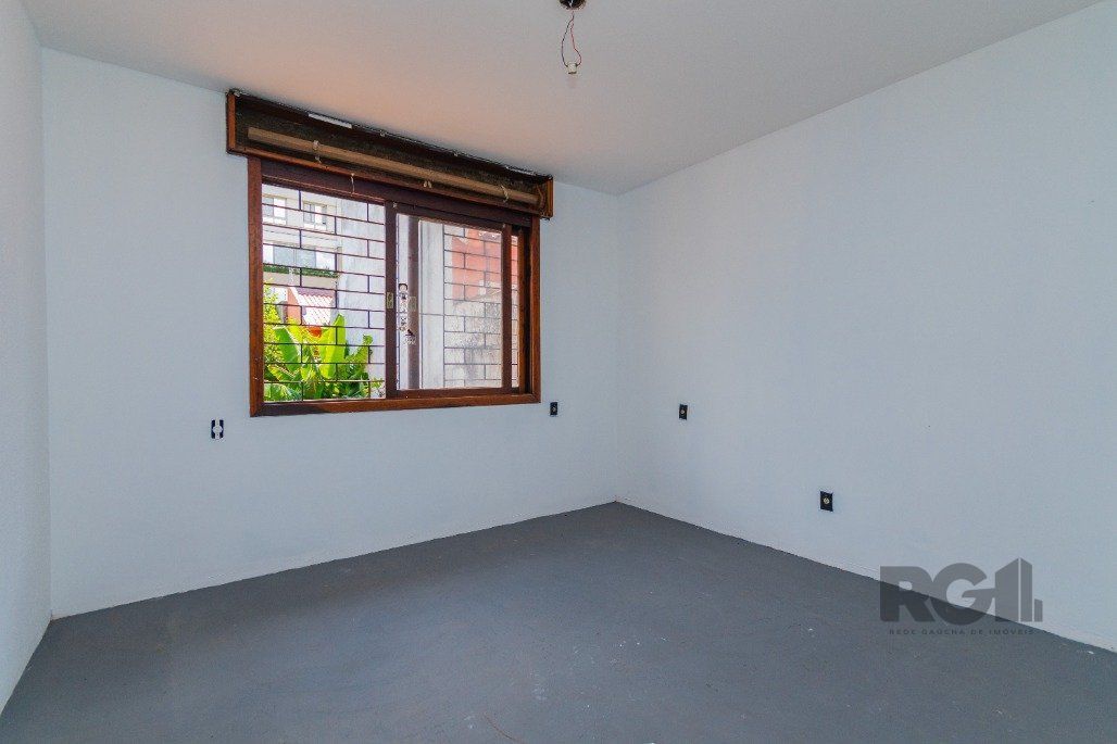 Casa à venda com 4 quartos, 264m² - Foto 22