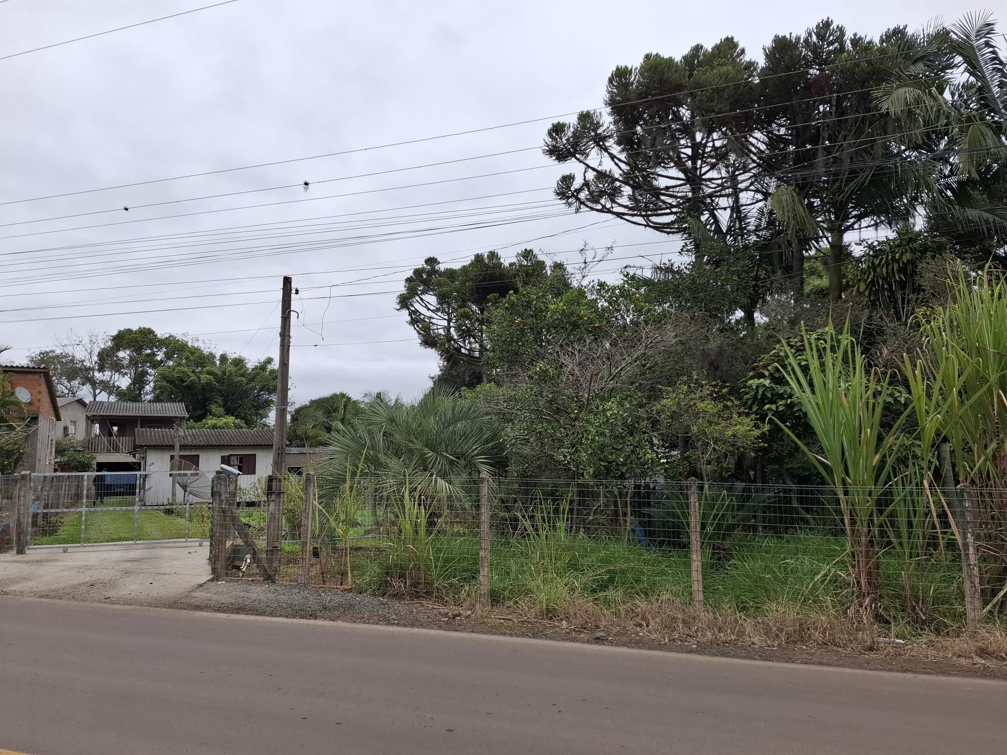 TERRENO 1123 M2 COM CASA NA VILA SÃO JOÃO EM TORRES RS