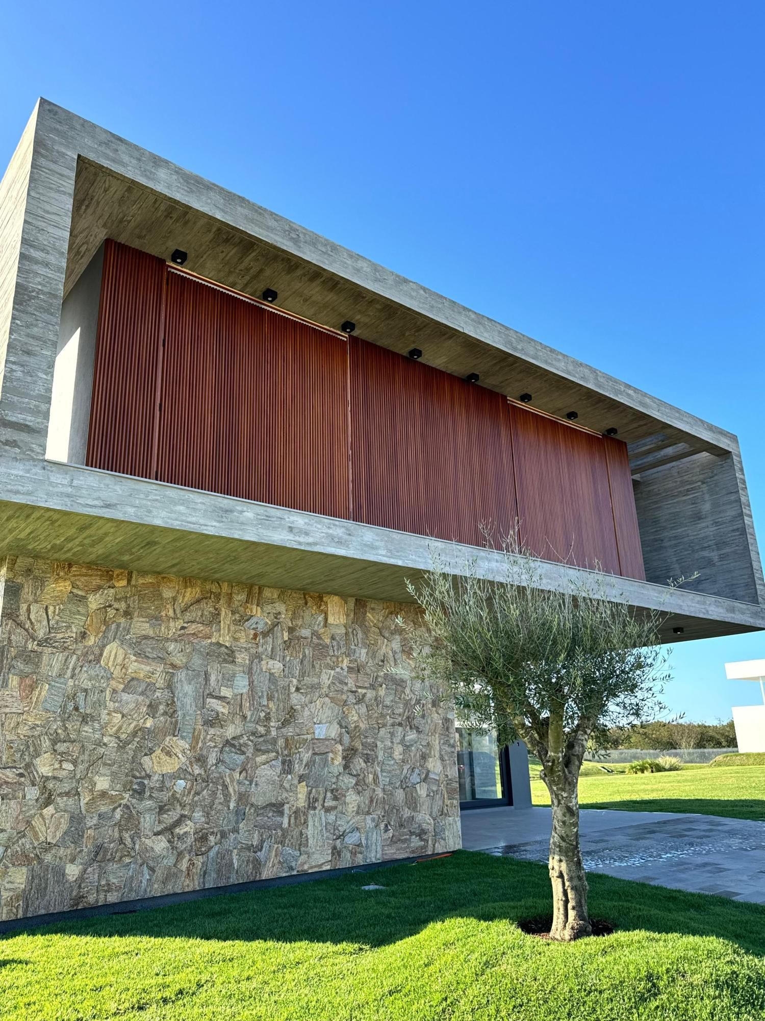 Casa de Condomínio à venda com 4 quartos, 307m² - Foto 3