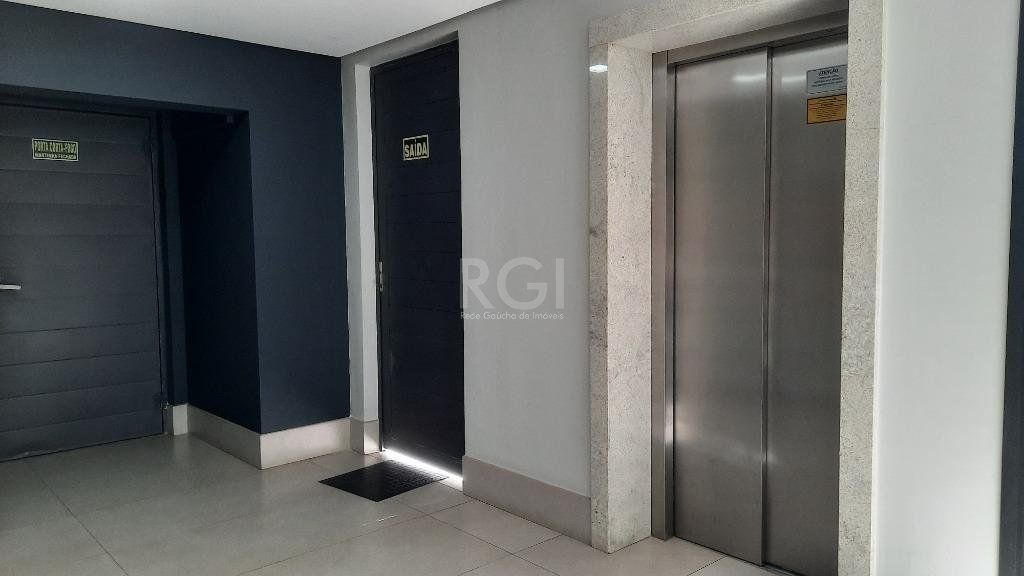 Apartamento à venda com 2 quartos, 64m² - Foto 25