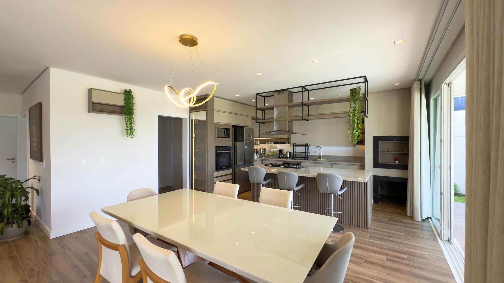 Casa à venda com 4 quartos, 344m² - Foto 10