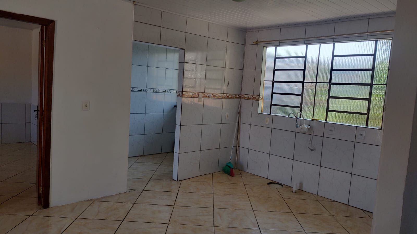 Casa à venda com 2 quartos, 300m² - Foto 24