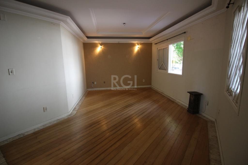 Casa à venda com 4 quartos, 458m² - Foto 7