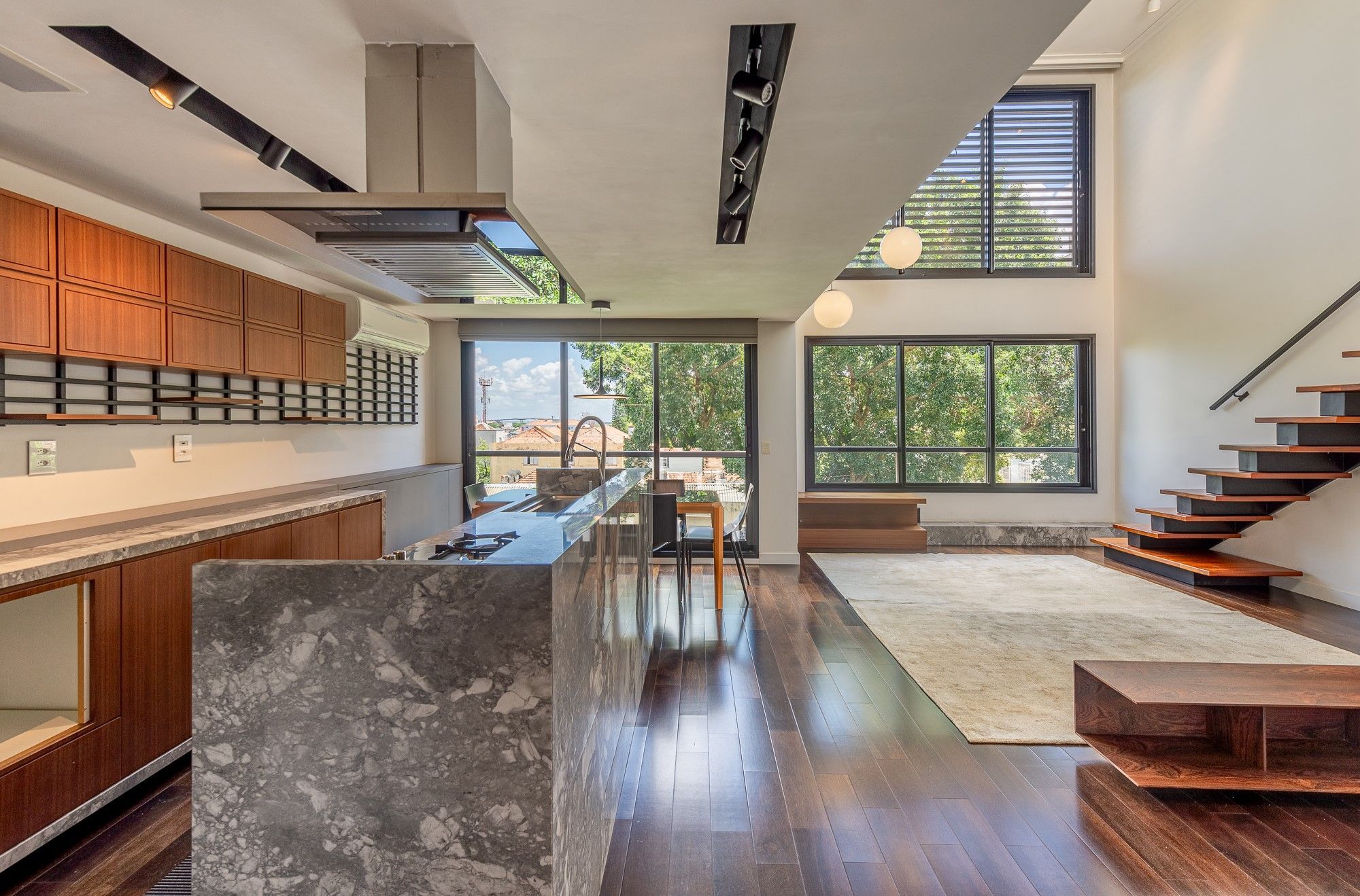 Cobertura à venda com 2 quartos, 115m² - Foto 4