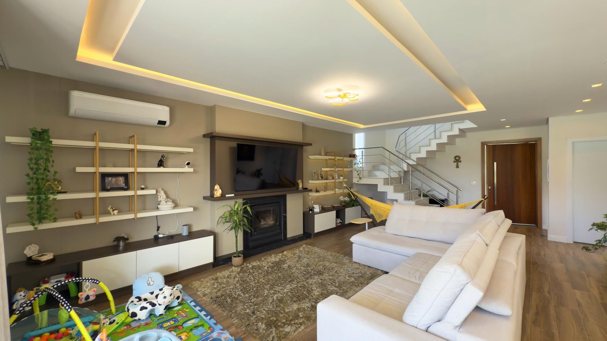 Casa à venda com 4 quartos, 344m² - Foto 7